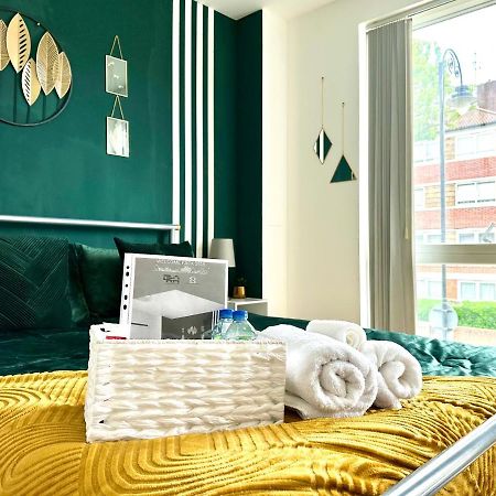 Comfortable Private Room In Bermondsey Лондон Экстерьер фото